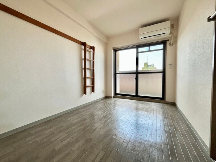 リバ－イ－ストクレムリンの物件内観写真