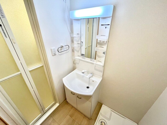 アンリシ－ルⅢの物件内観写真