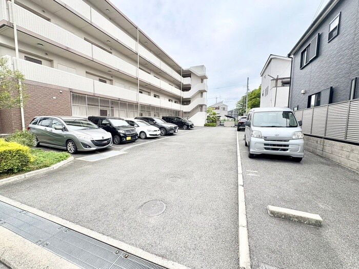 我楽ハウスの物件外観写真