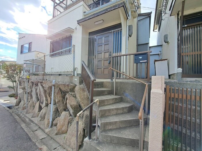 朝霧台　戸建の物件外観写真