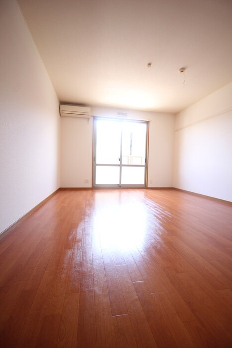 イ－ストフラワ－壱番館の物件内観写真