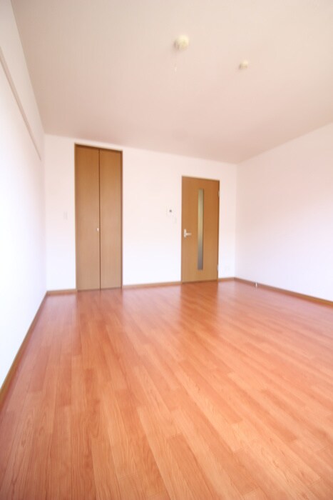 イ－ストフラワ－壱番館の物件内観写真