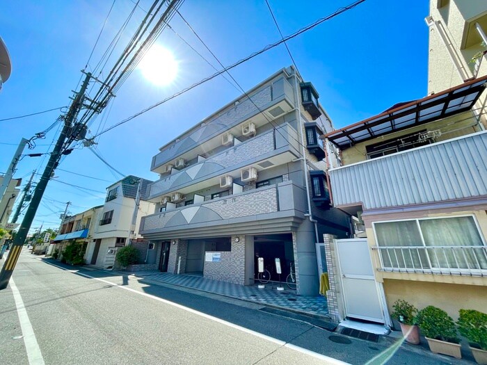 サウザ－岡本の物件外観写真