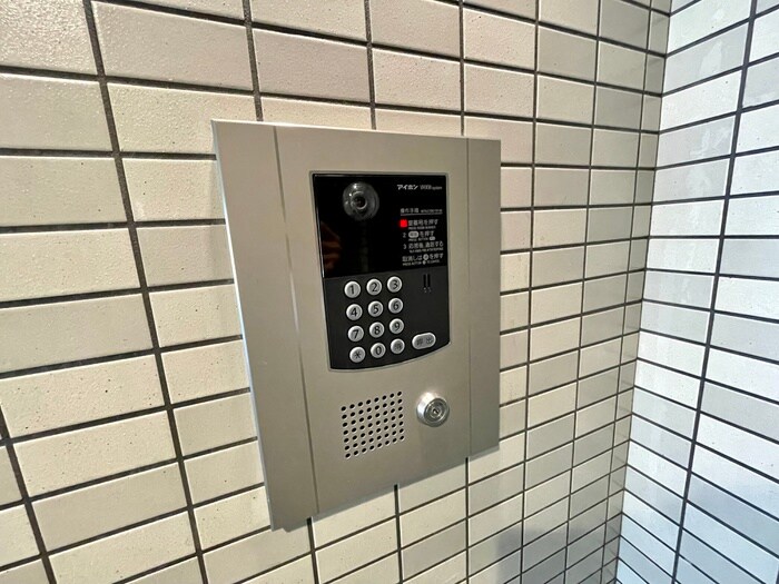 サウザ－岡本の物件外観写真