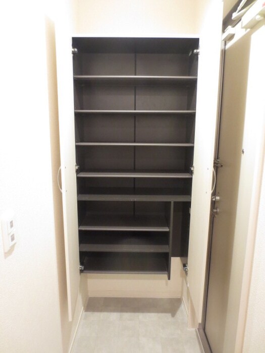 ボルボの物件内観写真