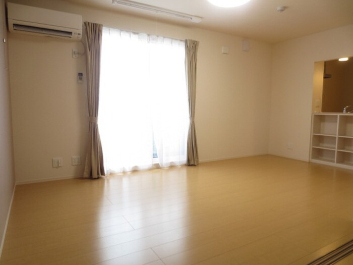 ボルボの物件内観写真