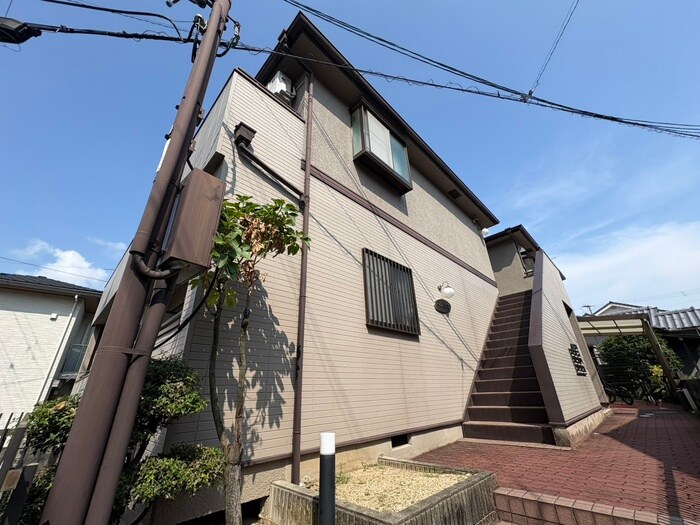 レジデンス松涛の物件外観写真