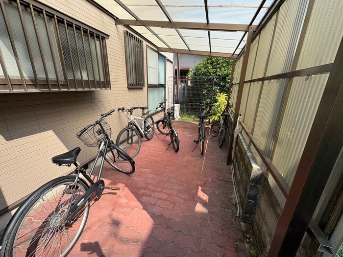 レジデンス松涛の物件外観写真