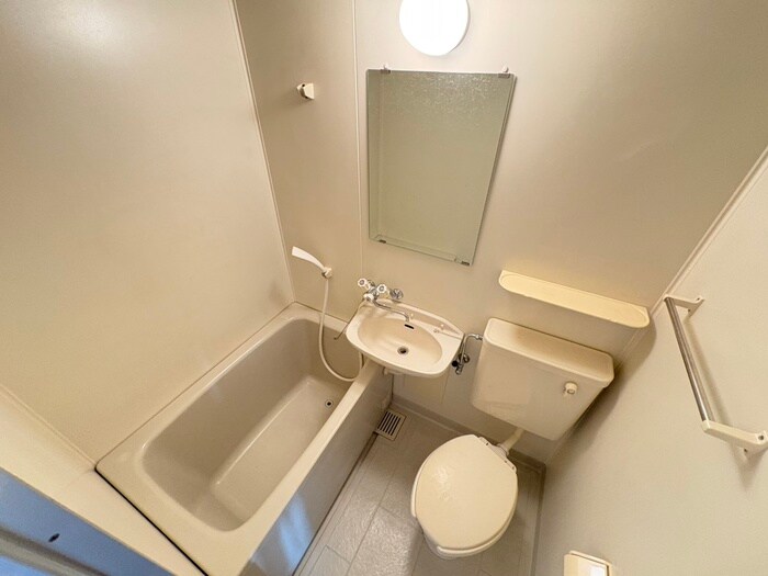 レジデンス松涛の物件内観写真