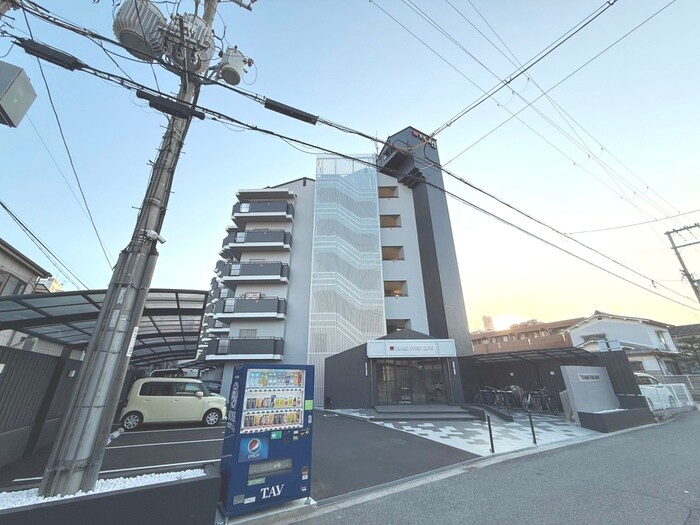 ファースト出戸の物件外観写真