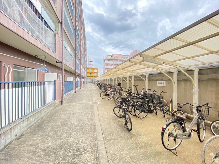 ロイヤルコ－ポの物件外観写真