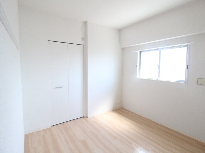 Ｍ　ＰＬＡＺＡ香里六番館の物件内観写真