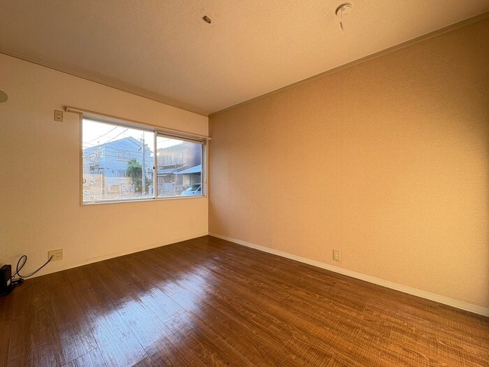 ドミ－ルエ－デンＣ棟の物件内観写真