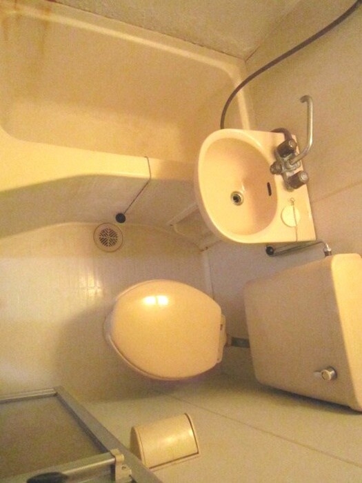 シャルマン岡山の物件内観写真