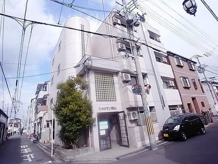 シャルマン岡山の物件外観写真