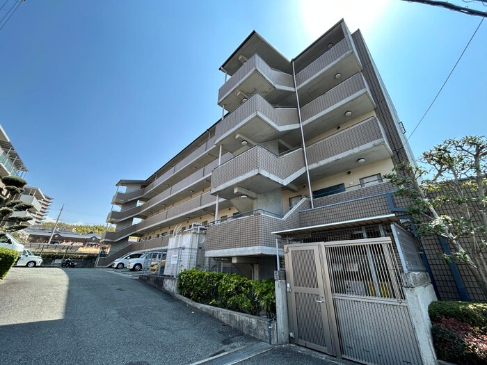 ホ－ムポ－ト朝日の物件外観写真