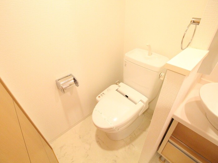 ｶｽﾀﾘｱ三宮の物件内観写真