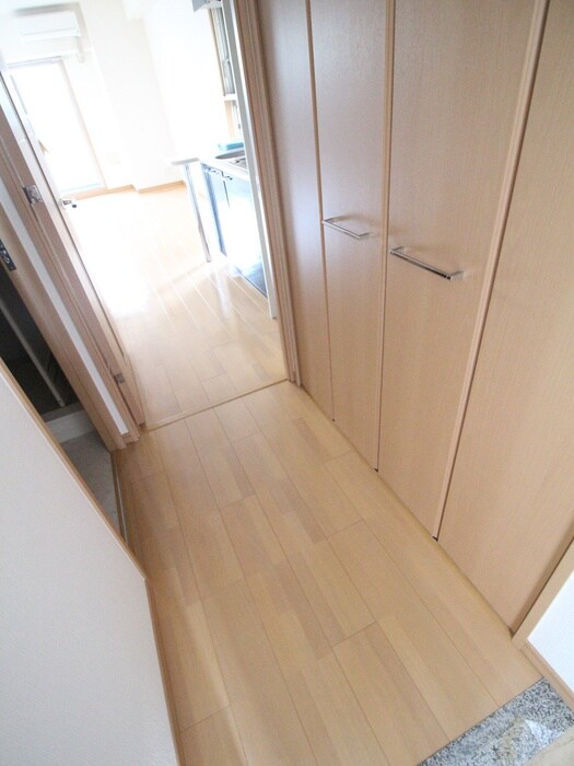 ｶｽﾀﾘｱ三宮の物件内観写真