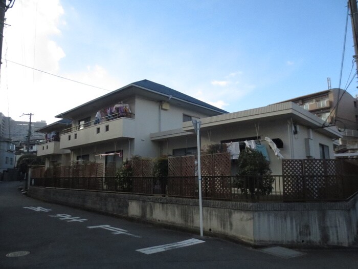 パークサイドマンションの物件外観写真