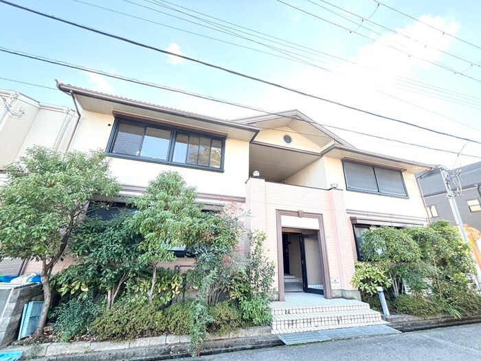 フレマリール楠の森Ａ棟の物件外観写真