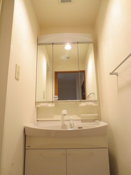 アネシス鶴見の物件内観写真