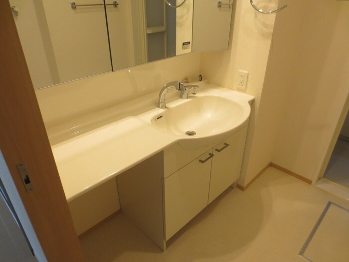 メープル住吉の物件内観写真