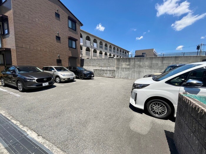 メープル住吉の物件外観写真