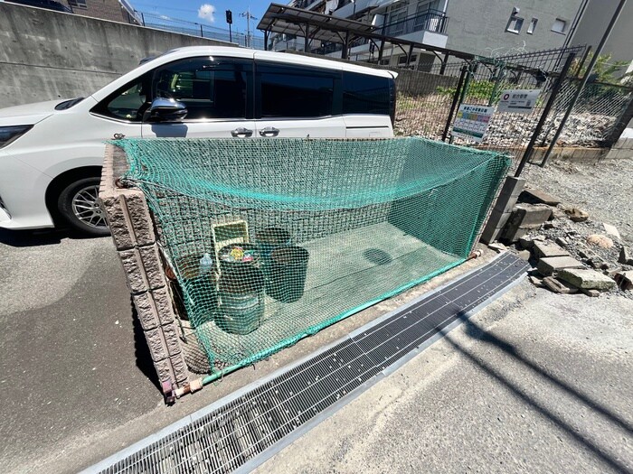 メープル住吉の物件外観写真