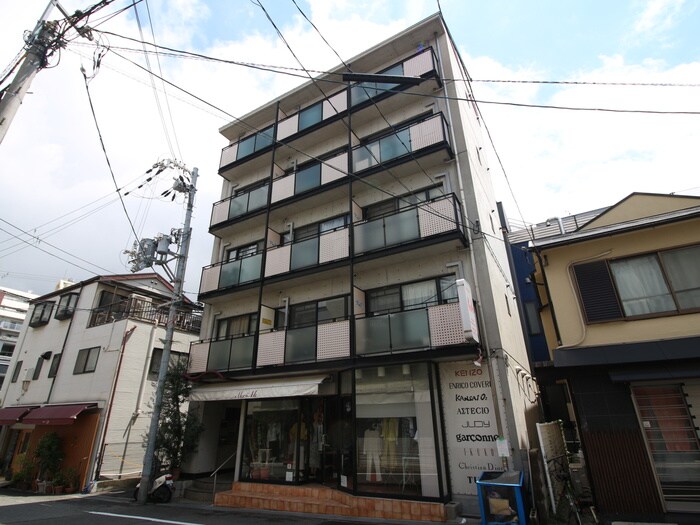 メゾン　メリメの物件外観写真