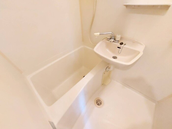 コンフォ-ト桃山の物件内観写真