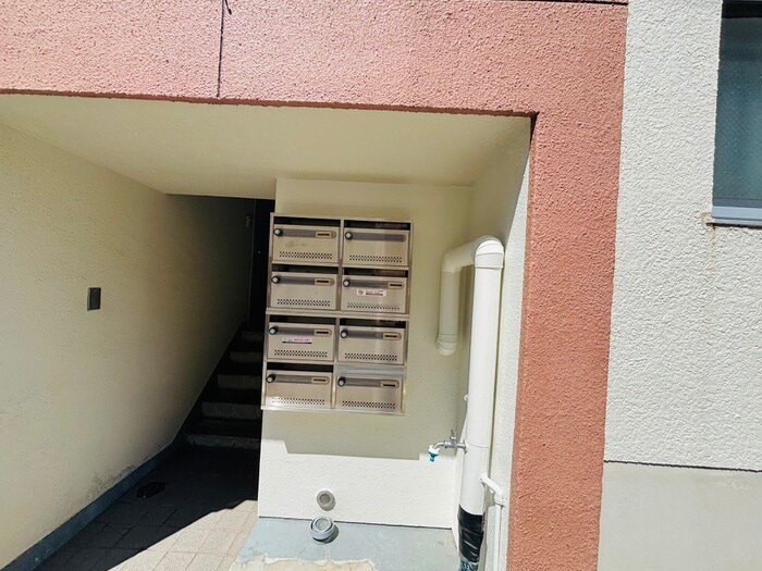 ライオンハイツの物件外観写真