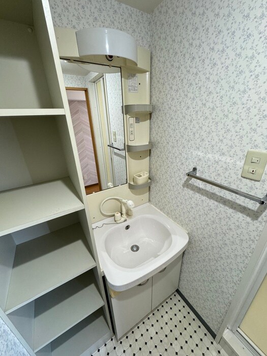 アルママ－テルの物件内観写真