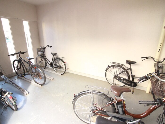 パルテール桂の物件外観写真