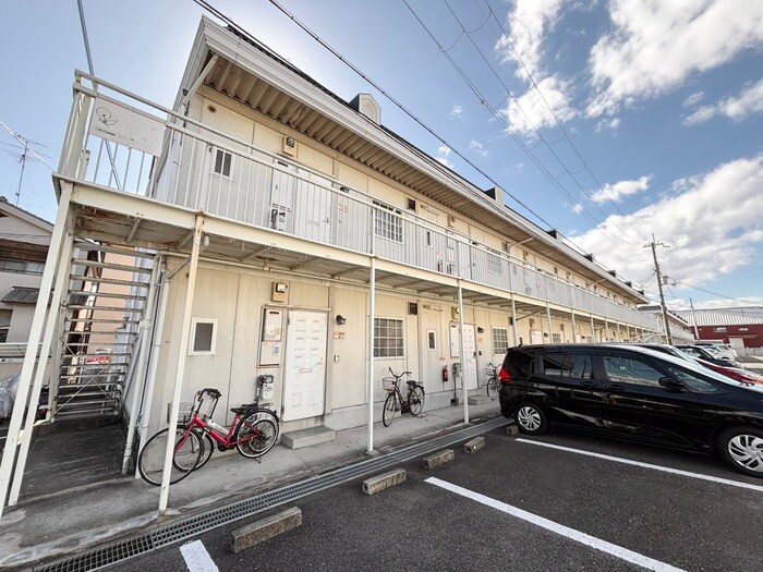 エクセレント高槻Ｄ棟の物件外観写真