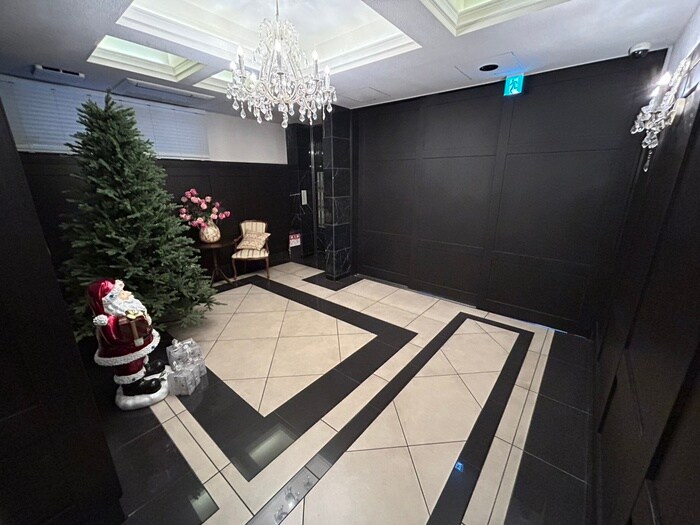 プレミアム菱屋西の物件外観写真