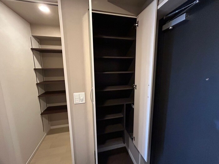 プレミアム菱屋西の物件内観写真