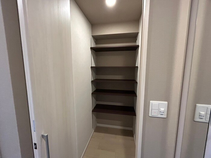 プレミアム菱屋西の物件内観写真