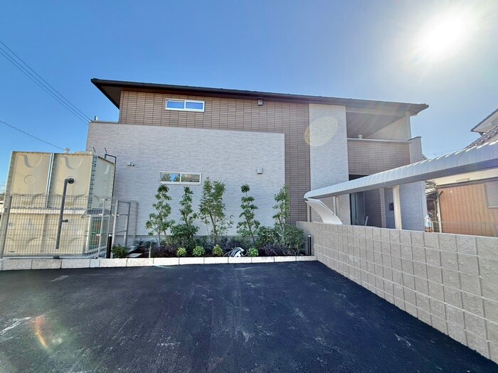 チェストセブンの物件外観写真