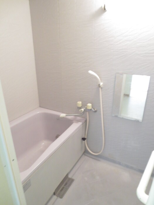 グリットハウス津久野の物件内観写真