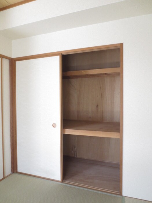 グリットハウス津久野の物件内観写真