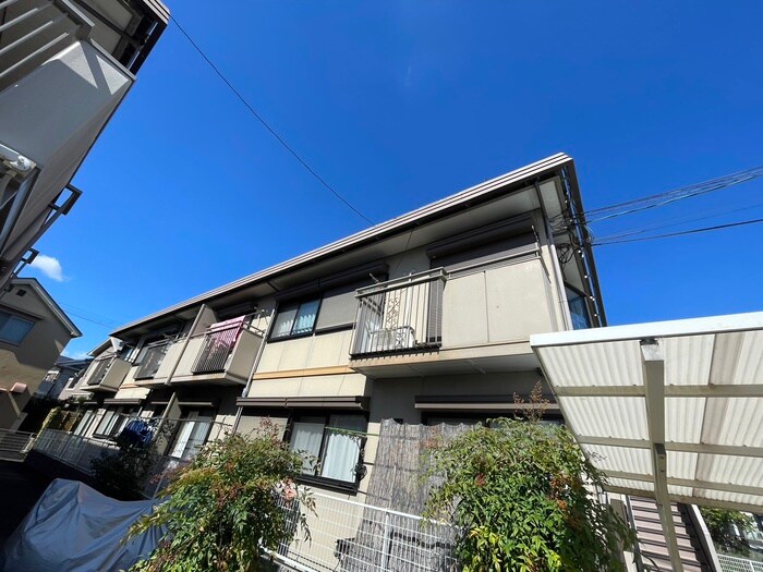 メゾン朋城　Ａ棟の物件外観写真