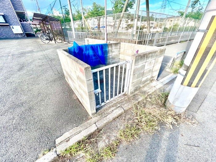 サンツェルブの物件外観写真