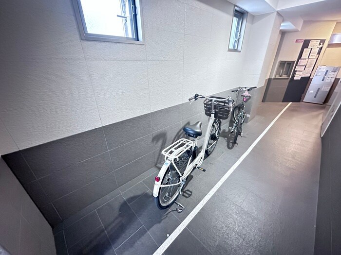 グランジュール綾小路の物件外観写真