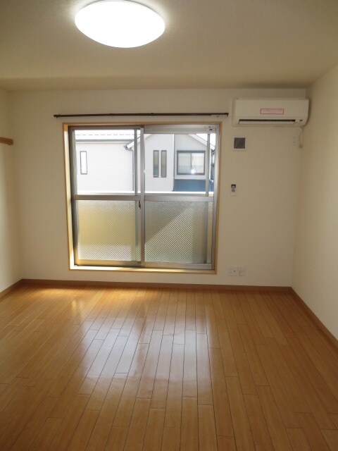 アンジェリック長尾の物件内観写真