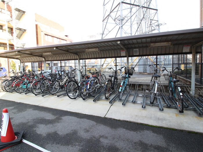 エルセレ－ノ吹田の物件外観写真