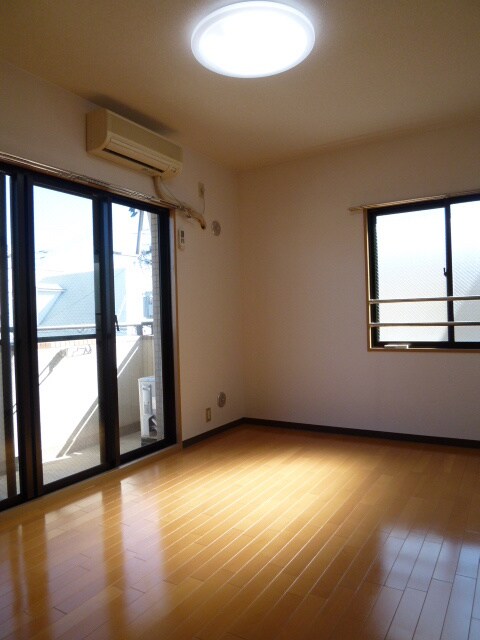 エスポワール塚口南の物件内観写真