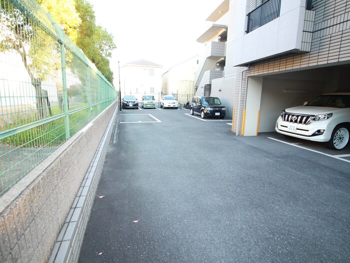 シェリール甲東園の物件外観写真