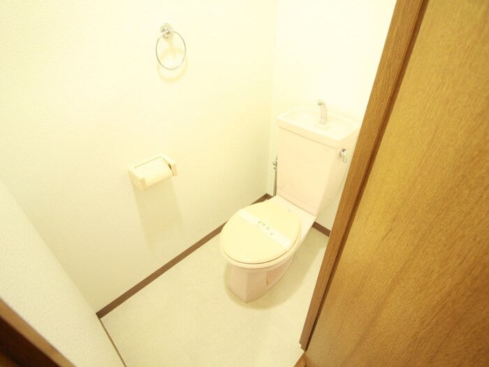 シェリール甲東園の物件内観写真