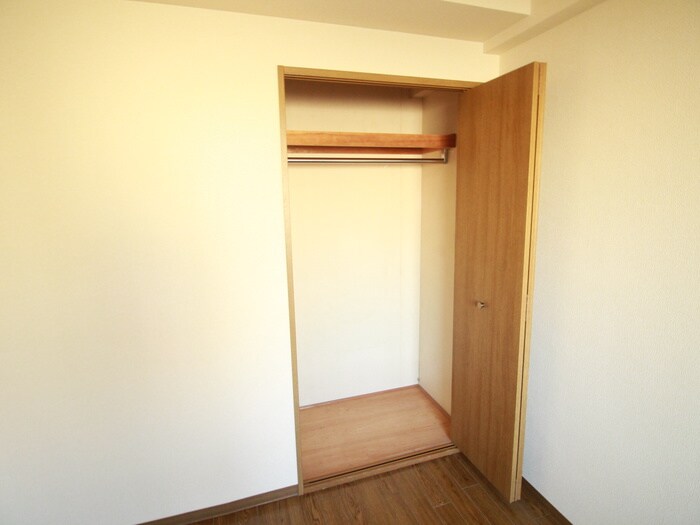 シェリール甲東園の物件内観写真