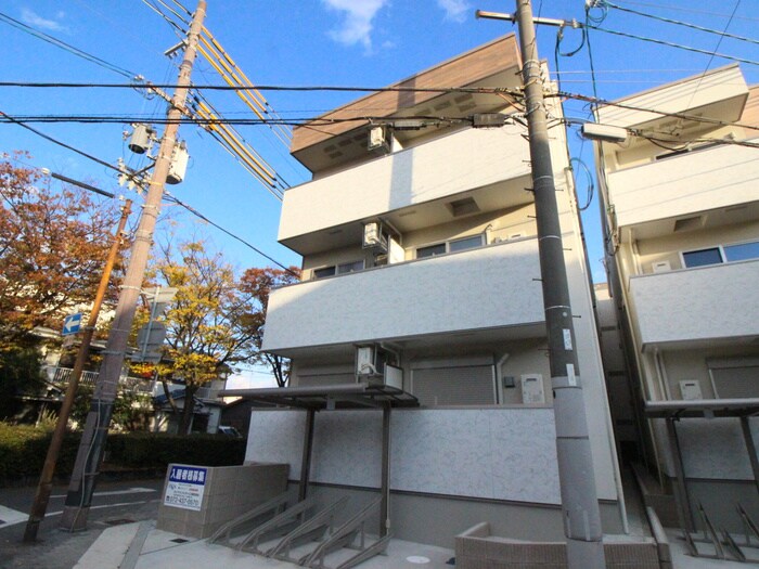 フジパレス阪急園田駅北Ⅱ番館の物件外観写真